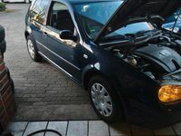 Gebraucht VW Golf 102 PS (75 kW) 2002 Andere farben Coupé