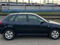Używany Audi A3 110 KM (80 kW) 2003 Niebieski Hatchback
