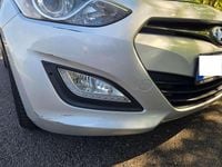 Gebraucht Hyundai i30 Trend 110 PS (80 kW) 2013 Silber Limousine