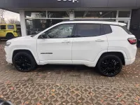 Occasion Jeep Compass Altitude 131 ch (96 kW) 2023 Blanc SUV