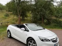 Gebraucht Opel Cascada Edition 120 PS (88 kW) 2013 Weiß Cabrio
