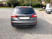 Gebraucht Ford Mondeo Titanium 203 PS (149 kW) 2015 Silber Kombi