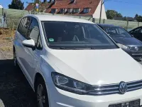 Gebraucht VW Touran 150 PS (110 kW) 2020 Weiß Van / Kleinbus
