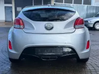 Gebraucht Hyundai Veloster Trend 140 PS (102 kW) 2012 Silber Kleinwagen