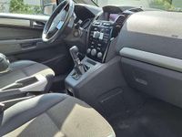 Gebraucht Opel Zafira Innovation 125 PS (91 kW) 2009 Silber Van / Kleinbus
