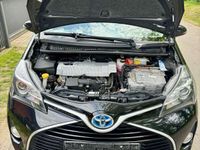 gebraucht Toyota Yaris Hybrid Yaris1.5 VVT-i Comfort