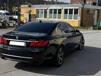 Gebraucht BMW 740 313 PS (230 kW) 2013 Schwarz Limousine