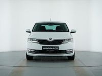 Gebraucht Skoda Rapid Clever 110 PS (80 kW) 2018 Laserweiss Kleinwagen