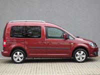 Gebraucht VW Caddy Highline 105 PS (77 kW) 2015 Rot Van / Kleinbus