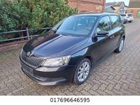 Gebraucht Skoda Fabia Ambition 60 PS (44 kW) 2015 Schwarz Kleinwagen