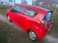 Second-hand Chevrolet Spark 68 CP (50 kW) 2013 Roșu Hatchback