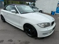 Gebraucht BMW 120 Cabriolet Sport Line 177 PS (130 kW) 2011 Weiß Cabrio