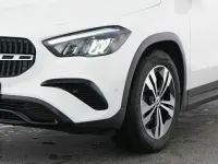 Gebraucht Mercedes GLA180 Progressive 136 PS (100 kW) 2026 Weiß SUV