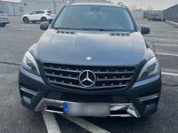 Gebraucht Mercedes ML350 258 PS (189 kW) 2012 Grau SUV