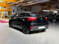 Gebraucht Kia Rio Start 84 PS (61 kW) 2016 Schwarz Kleinwagen