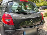 Gebraucht Renault Clio 75 PS (55 kW) 2009 Schwarz Kleinwagen