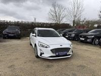 Gebraucht Ford Focus Cool & Connect 120 PS (88 kW) 2019 Frozen white Kombi