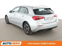Gebraucht Mercedes A200 163 PS (119 kW) 2020 Grau Limousine