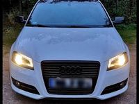 Gebraucht Audi A3 S-Line 105 PS (77 kW) 2010 Weiß Kleinwagen