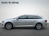 Gebraucht Skoda Superb Style 150 PS (110 kW) 2022 Brillantsilber metallic Kombi