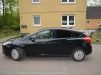 Gebraucht Ford Focus SYNC Edition 101 PS (74 kW) 2014 Schwarz Limousine
