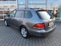 Gebraucht VW Golf VII Match 105 PS (77 kW) 2012 Platinum grey metallic Kombi