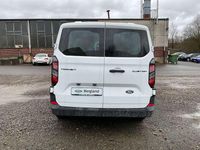 Gebraucht Ford Transit Custom Basis 110 PS (80 kW) 2024 Frozen white weiß Van