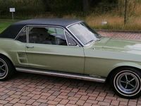 Gebraucht Ford V8 200 PS (147 kW) 1967 Grün Coupé