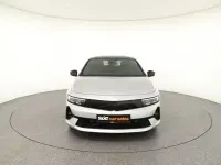 Usado Opel Astra 131 HP (96 kW) 2025 Prateado Citadino