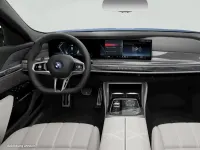 Gebraucht BMW M760e 571 PS (419 kW) 2025 Blau Limousine