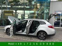 Gebraucht Renault Mégane GrandTour LIMITED 110 PS (80 kW) 2015 Grau Kombi