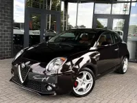 Gebraucht Alfa Romeo MiTo Exclusive 99 PS (72 kW) 2017 Schwarz Kleinwagen