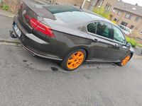 Gebraucht VW Passat Highline 220 PS (161 kW) 2015 Braun Limousine