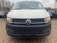 Gebraucht VW Transporter 150 PS (110 kW) 2018 Candyweiß Van