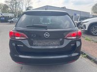 Gebraucht Opel Astra 136 PS (100 kW) 2016 Schwarz Kombi