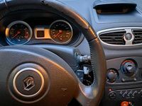 Gebraucht Renault Clio II Dynamique 88 PS (64 kW) 2007 Rot Limousine