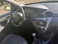 Usata Ford Focus 101 CV (74 kW) 2004 Nero Berlina