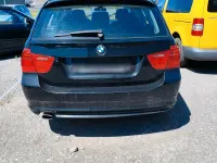 Gebraucht BMW 318 143 PS (105 kW) 2010 Schwarz Kombi
