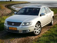 Brugt VW Phaeton 334 HK (245 kW) 2005 Sølv Sedan
