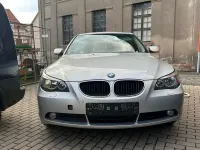 Gebraucht BMW 520 170 PS (125 kW) 2003 Silber Limousine