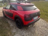 Gebraucht Citroën C4 Shine 99 PS (72 kW) 2015 Rot SUV