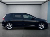 Gebraucht VW Golf VIII 116 PS (85 kW) 2023 Schwarz Kleinwagen
