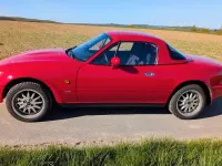 Gebraucht Mazda MX5 90 PS (66 kW) 1997 Rot Cabrio