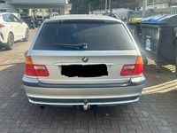 Gebraucht BMW 318 118 PS (86 kW) 2001 Silber Kombi