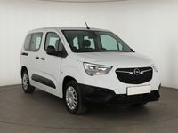 Second-hand Opel Combo-e Life 100 kW (136 CP) 2022 Alb Berlinǎ