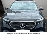Gebraucht Mercedes E300 Avantgarde 313 PS (230 kW) 2025 Schwarz Limousine