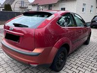 Brugt Ford Focus 101 HK (74 kW) 2007 Rød Hatchback