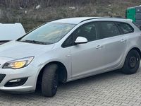 Gebraucht Opel Astra Style 110 PS (80 kW) 2015 Silber Kombi