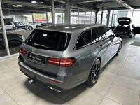 Gebraucht Mercedes E300 AMG line 306 PS (225 kW) 2022 Grau Limousine