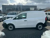 Gebraucht Mercedes Citan 110 95 PS (69 kW) 2022 Weiß Van / Kleinbus